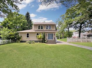 499 Paramus Rd, Paramus, NJ 07652