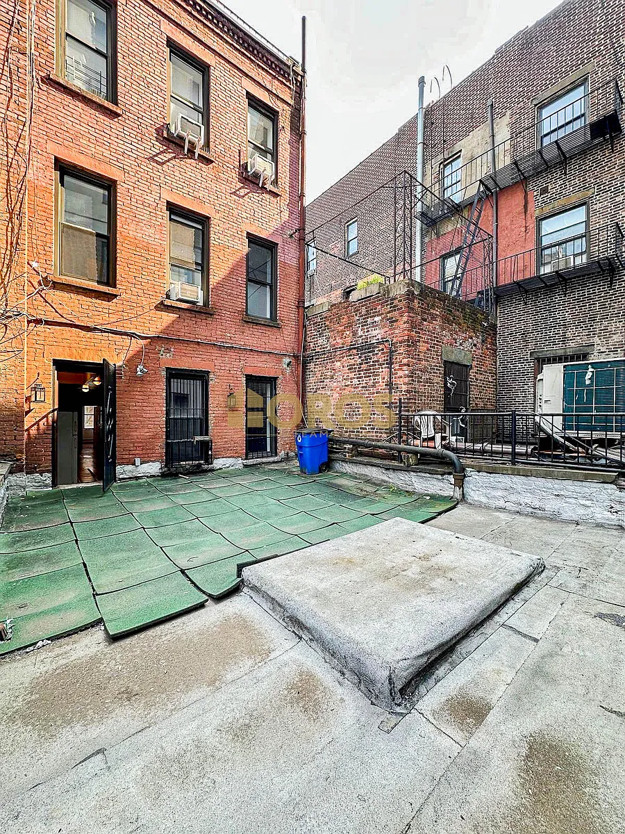 Building Photo - 9 Avenue A #1