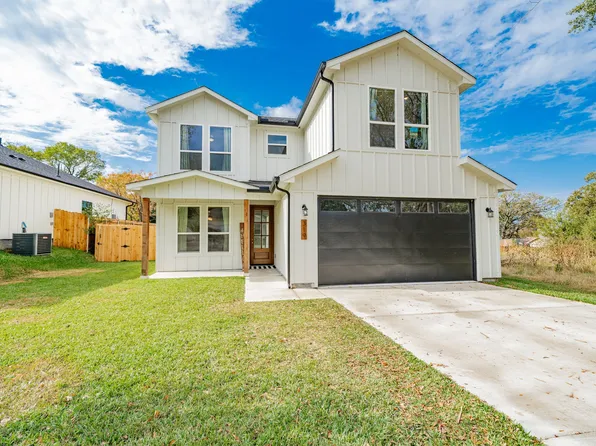 319 Coral Reef St, Mabank, TX 75156