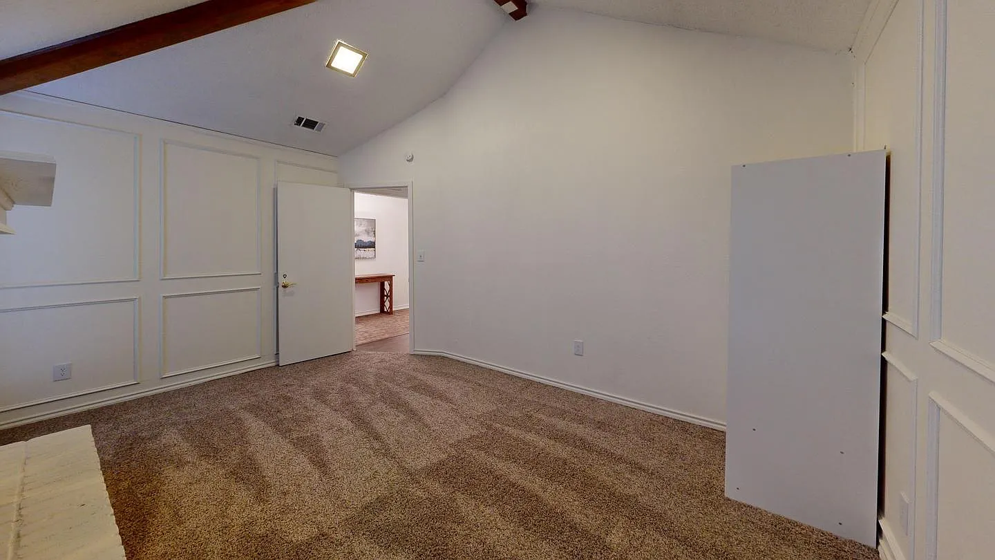 Affordable Arlington Living! Charming home by Rush Creek Below market pricing — Photo 4
