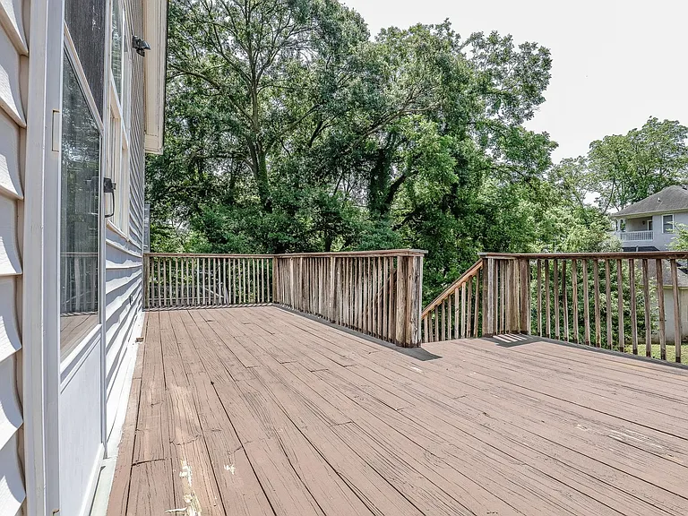 507 Boulevard Pl NE — Photo 31