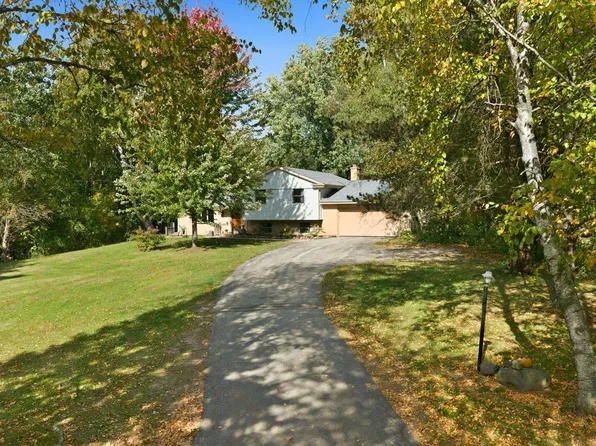 5974 Log House ROAD, Hartford, WI 53027
