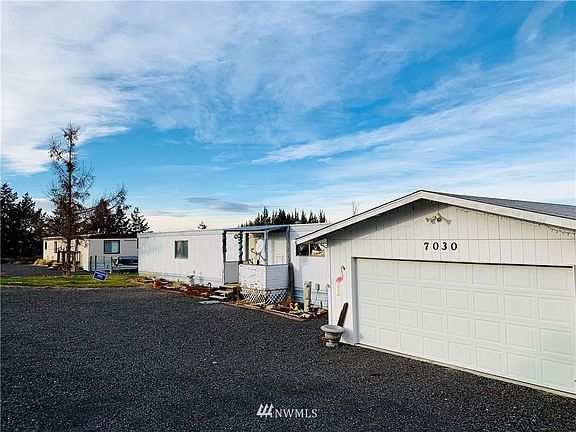 3rd image of 7030 Lacona Street SE