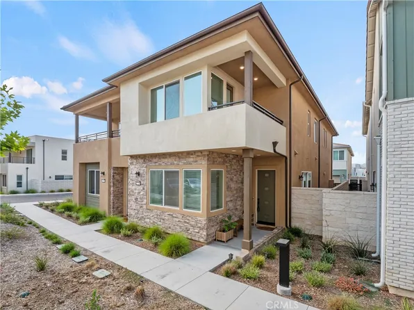 27254 Red Willow Ct, Valencia, CA 91381