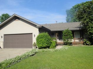 627 N Lafayette St, Griffith, IN 46319