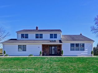 74 Old Post Rd, Freehold, NJ 07728