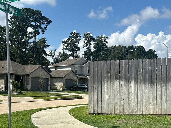 4th image of 5106 Sequoia Heights Ln