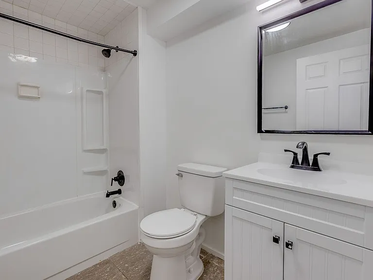 600 E Warrington Ave #2 — Photo 9