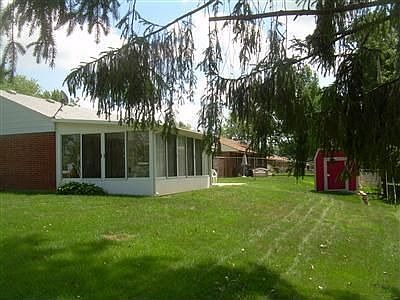 3rd image of 6463 Rosebury Dr