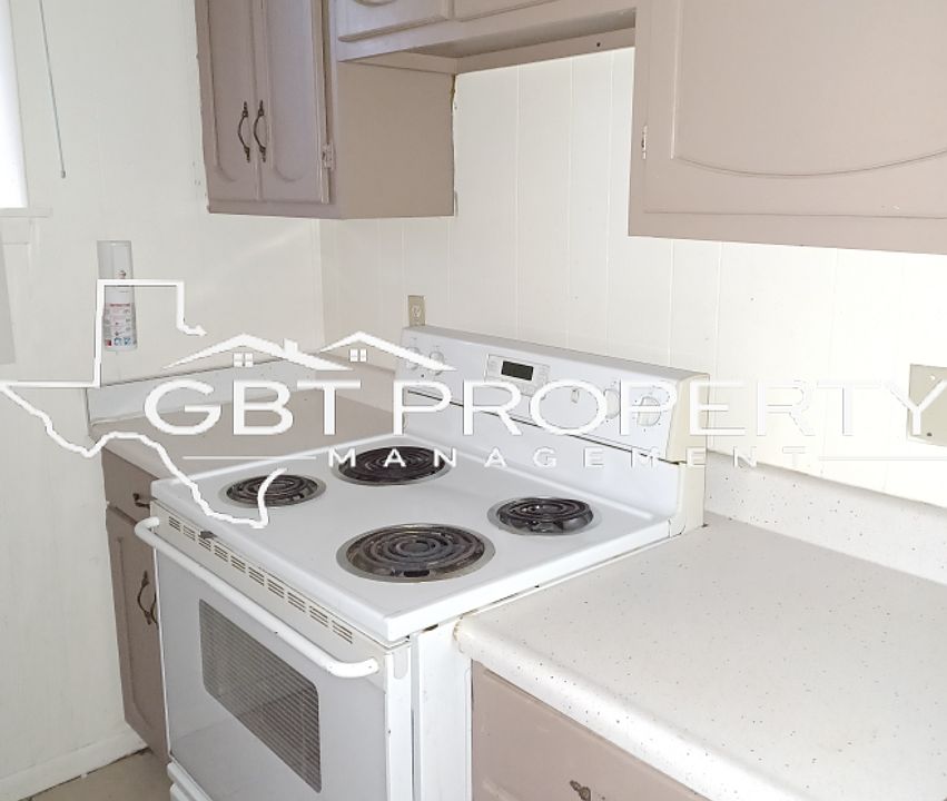 1st image of 301 N Wall St #4