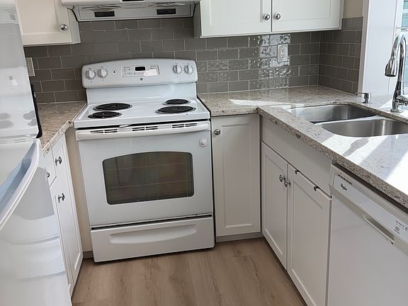 5th image of 13115 114th Ln NE