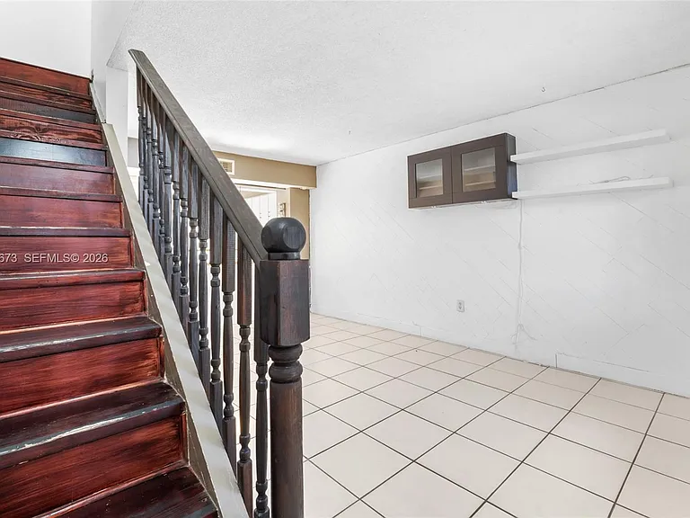1911 SW 107th Ave #1009 — Photo 16