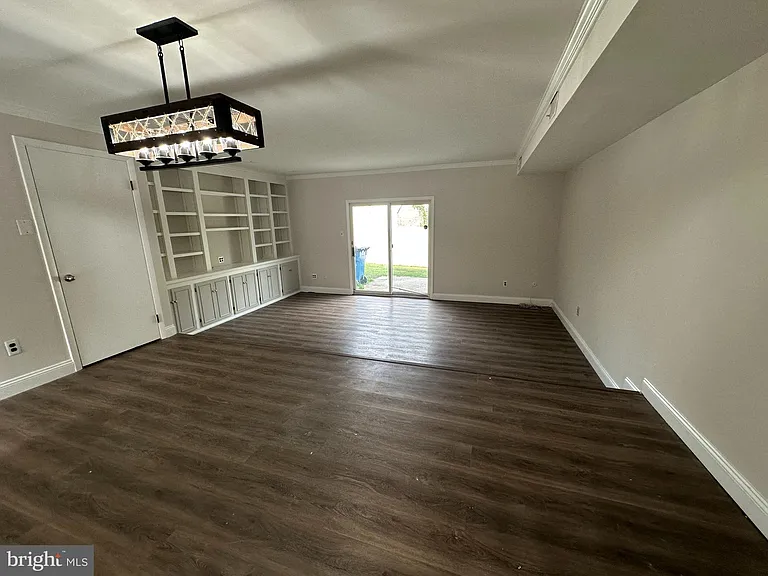315 S Valley Forge Rd — Photo 5