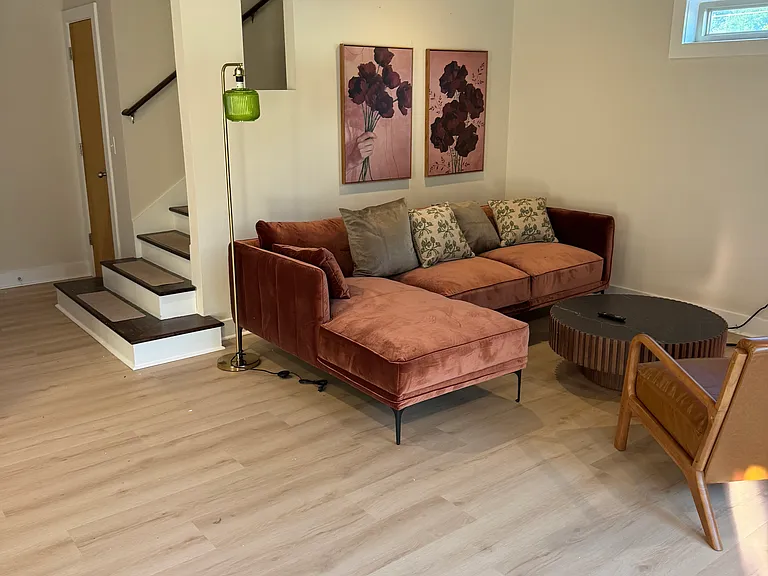 11 Skyline Way NE — Photo 6