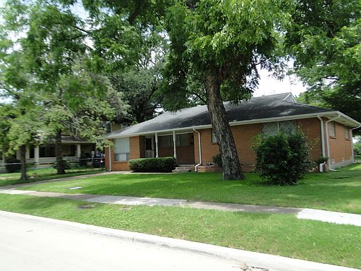 1st image of 604 N Dallas St