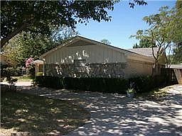 3rd image of 2811 Michael Ln