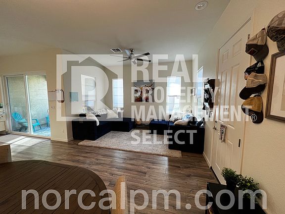 2nd image of 3760 Gulf Of Haifa Ave