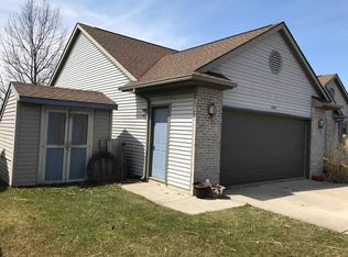 1407 Duesenberg Dr, Auburn, IN