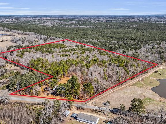 2nd image of 1552 Greensboro Rd