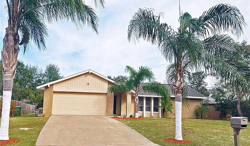 1st image of 1329 Blythe Ave
