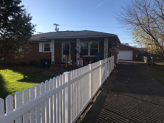 3rd image of 4326 Hawthorne Dr