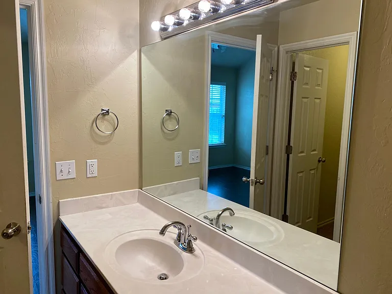 2604 Northern Hills Rd — Photo 41