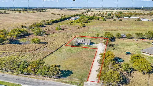 2072 Marshall Rd Photo 1