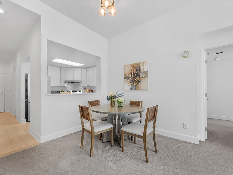 220 Lombard St #317 — Photo 5