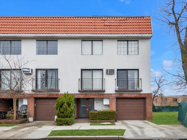 3-14 Julius Road #20D, College Point, NY 11356