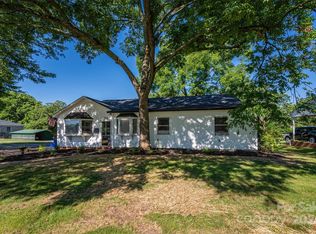 172 Salem Church Rd, Lincolnton, NC 28092