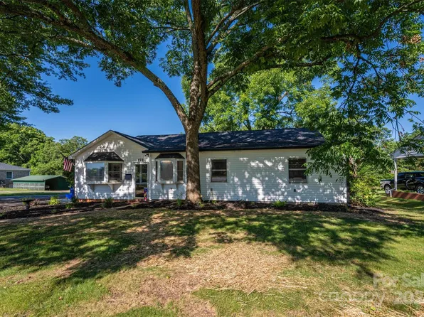 172 Salem Church Rd, Lincolnton, NC 28092