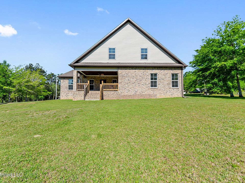 2nd image of 18370 Deer Dr