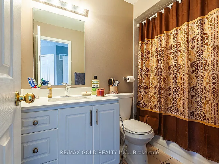 1 Ripley Cres — Photo 14