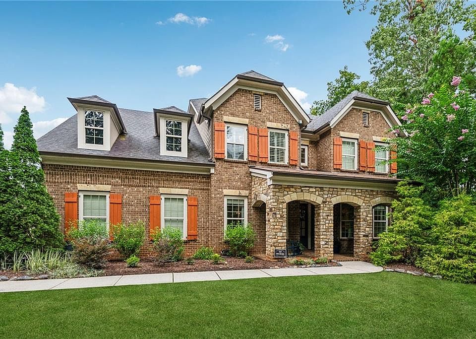 1st image of 1070 Reece Rd