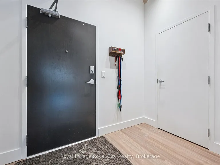 120 Huron St #115 — Photo 5