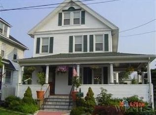 116 Stephenson Blvd, New Rochelle, NY 10801