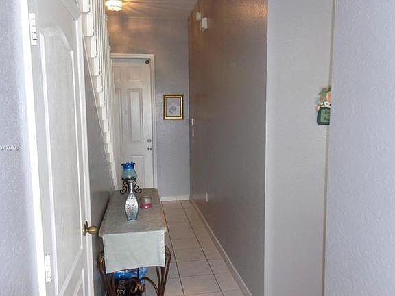 5th image of 11028 NW 43rd Ter