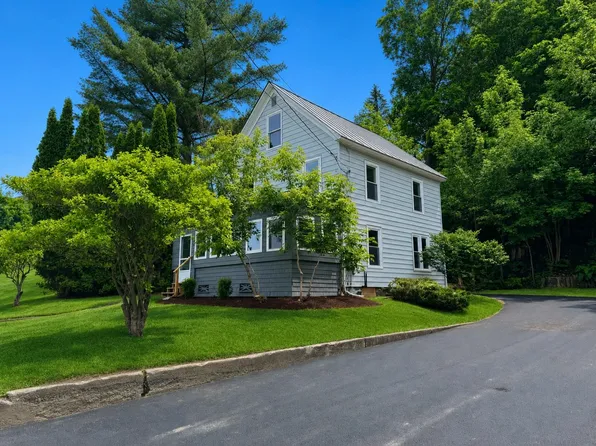 455 Main St, Newport, VT 05855