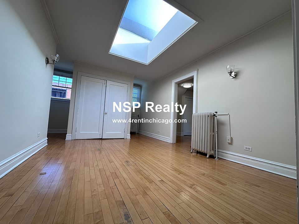 1st image of 733 Elm St APT 301