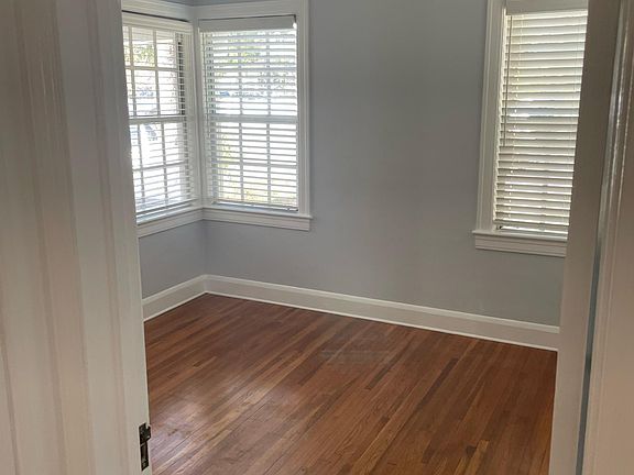 3rd image of 3710 W Platt St