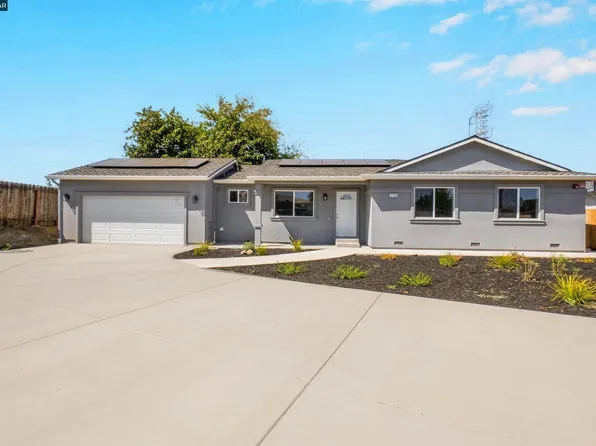 2100 Paige Ct, Pittsburg, CA 94565