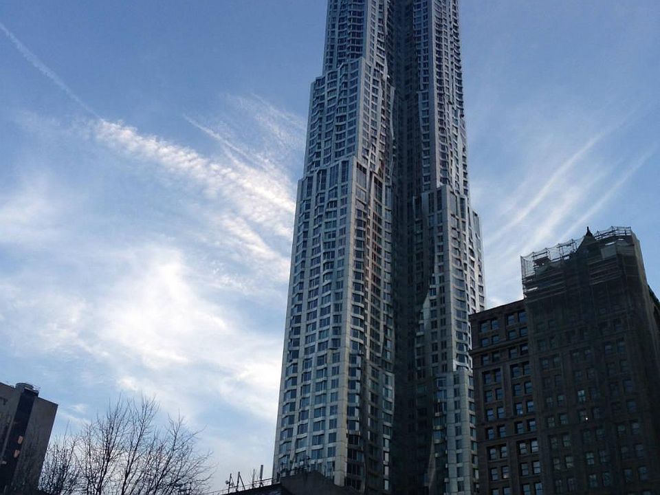 1st image of 8 Spruce St APT 51M