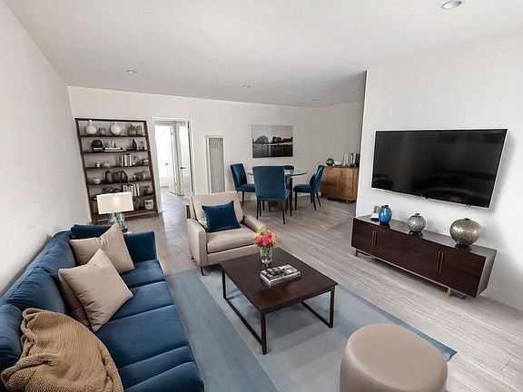 3rd image of 1318 Euclid St APT 8