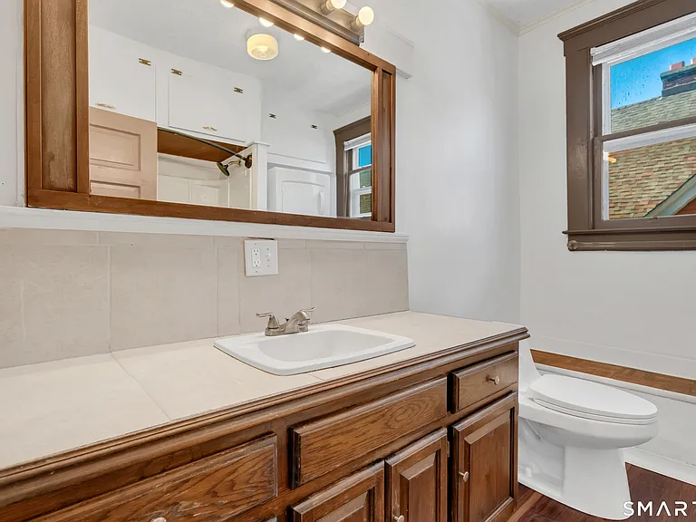 829 Orange St #3R — Photo 9