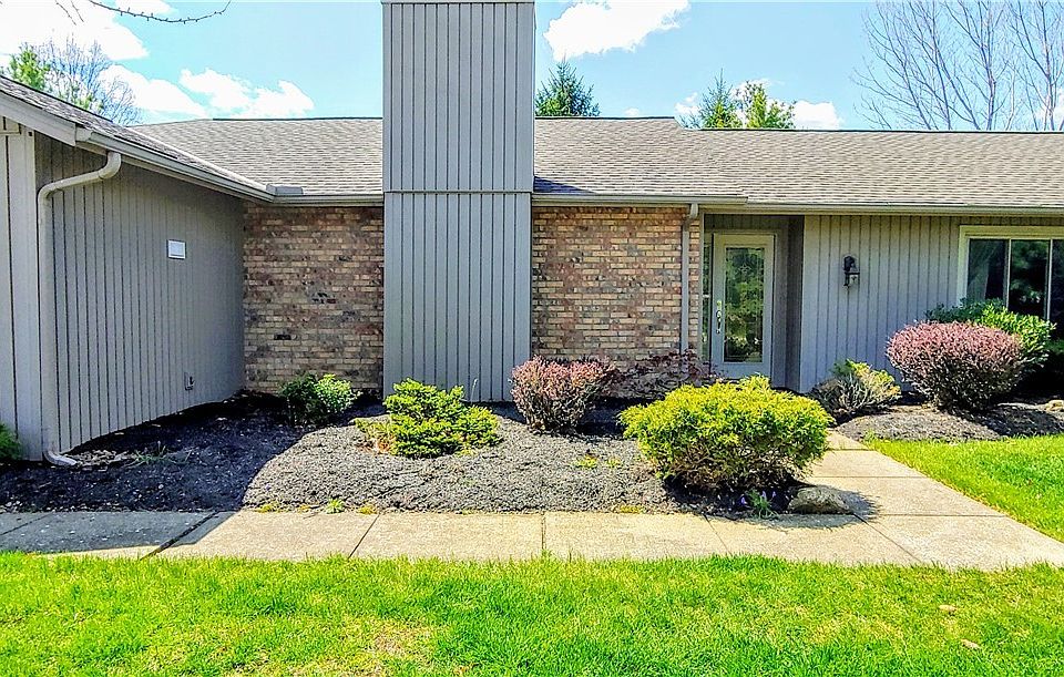1st image of 9884 Plum Brook Ln