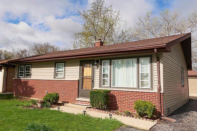 1st image of 386 N Hemlock Ave