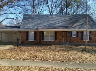 2906 Sky Way Dr, Memphis, TN 38127