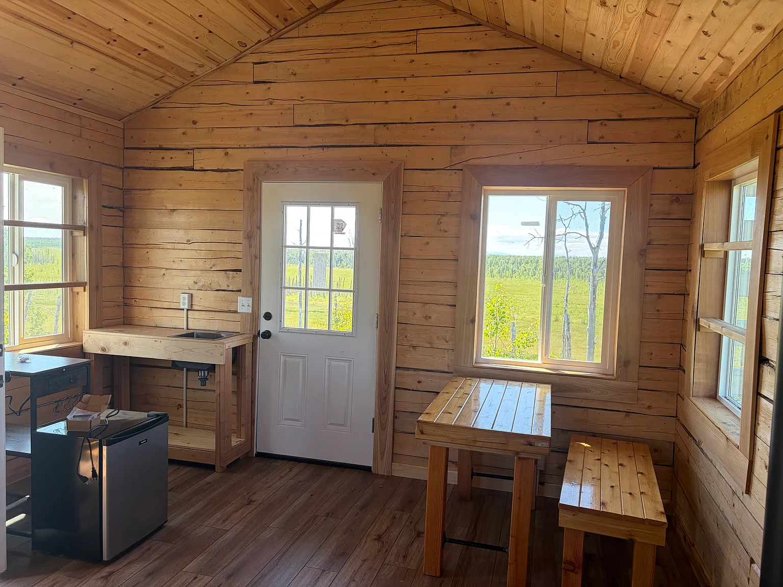 Studio, 320 sqft, $700 — Photo 4