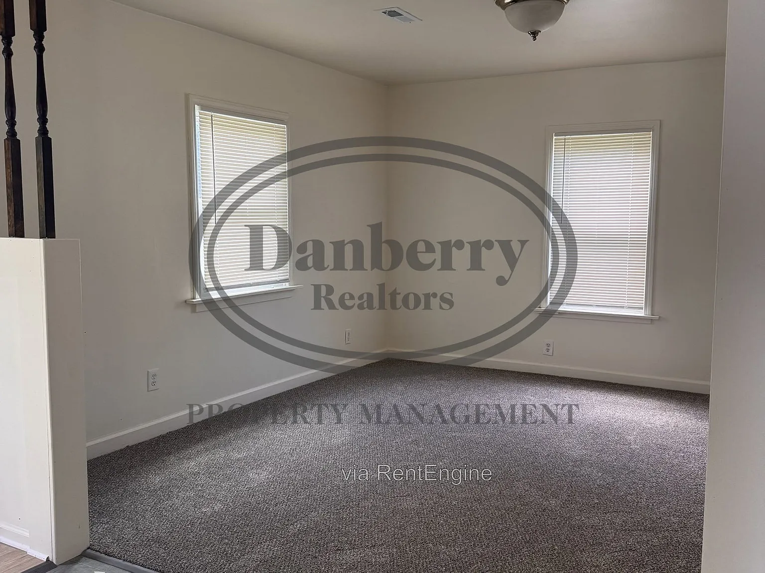 3 bed, 1.0 bath, 1176 sqft, $1,250 — Photo 4