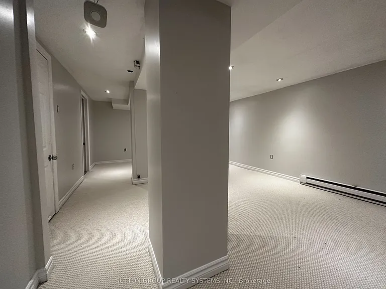 497 Annette St #1 — Photo 8